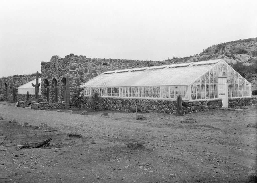 Smith Greenhouses